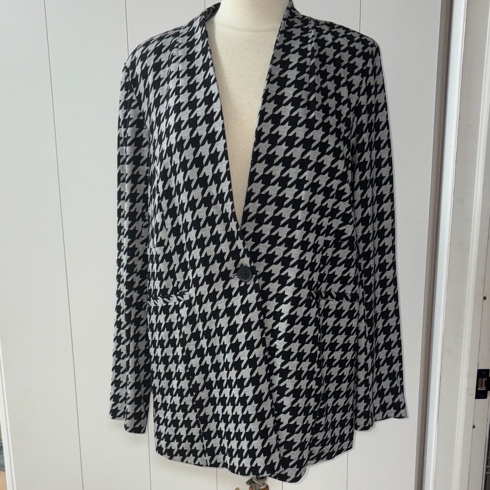 Torrid Houndstooth Patterned Blazer